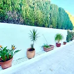 Casa *