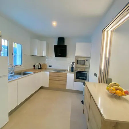 Casa *